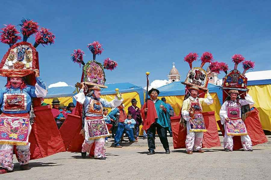 Figura 5 Festivales en Ecuador: Carnaval y celebraciones populares